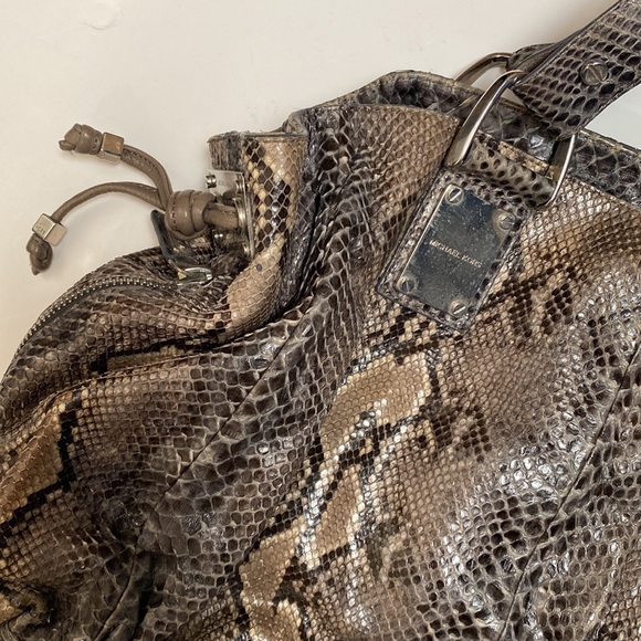 Michael Kors Python Satchel Purse Snakeskin Silver Metallic Large Grey Handbag - Picture 3 of 11